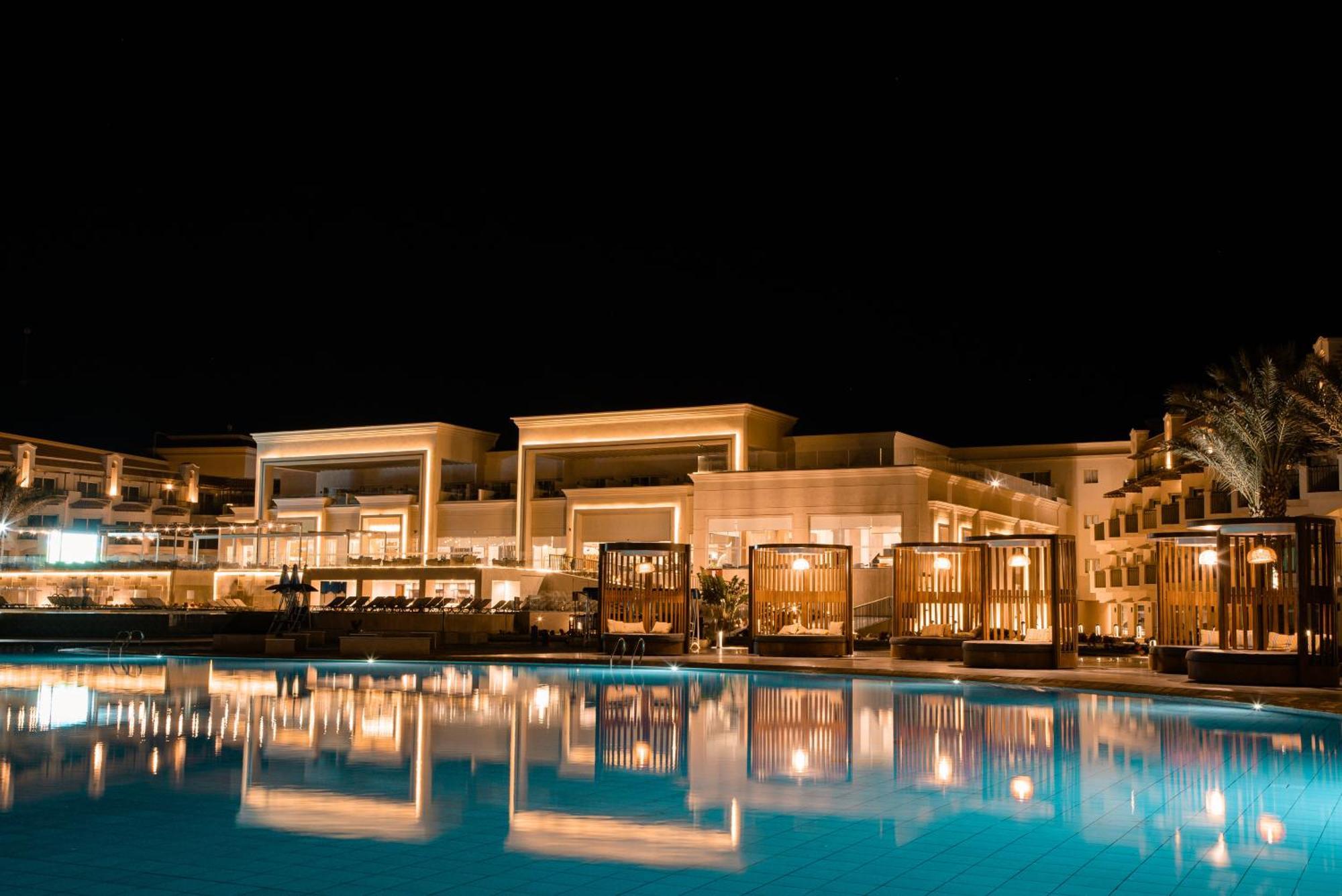 The V Luxury Resort Sahl Hasheesh Hurghada Extérieur photo The St Regis Sharm
